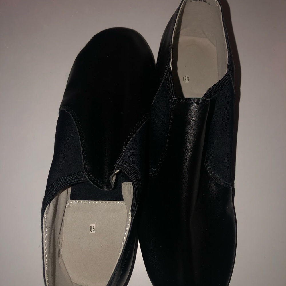 Black dance jazz shoes